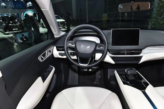 البنزين أو الوقود الكهربائي 2024 Hongqi Eqm5 السيارة الأسود لون تهوية مقعد فعال