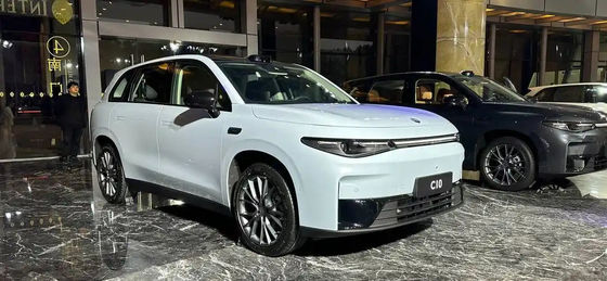 كروس اوفر متوسط الحجم Leapmotor C10 Gray 530 Comfort Edition SUV العائلية الكهربائية